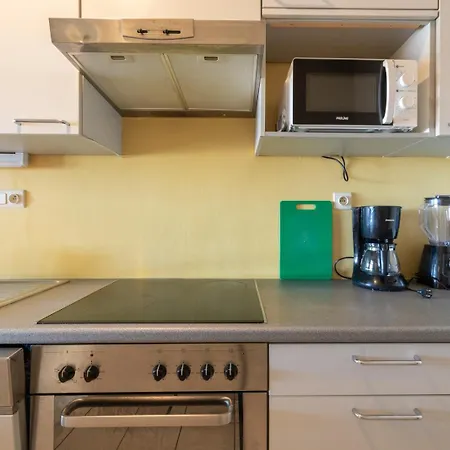 Bel Air - Comfortable 2-bedroom With Magnificent Sea View T74